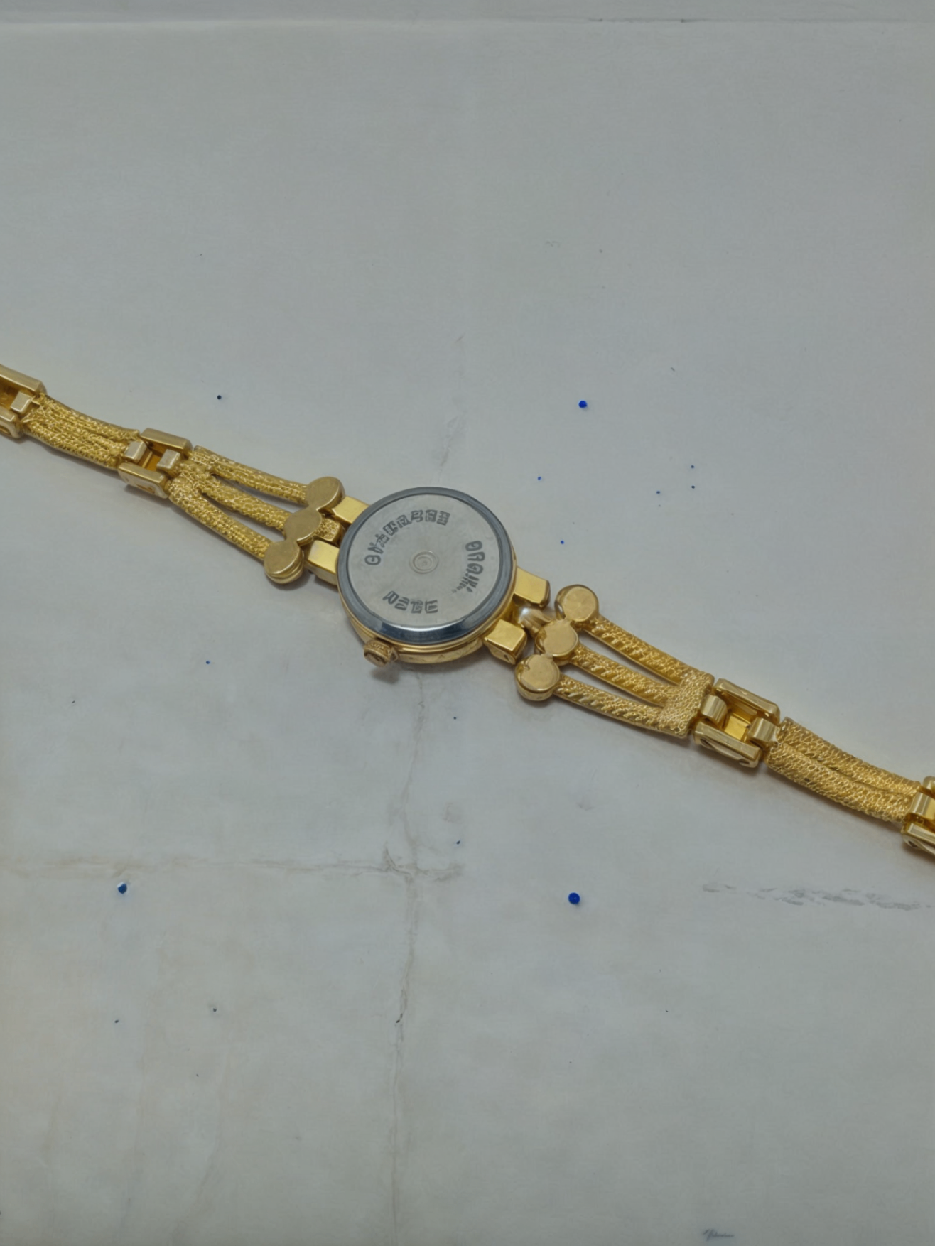 golden watch bracelet tpe backside
